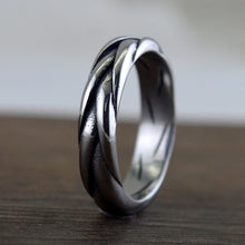 Korean Fashion Simple Men Women Ring Jewelry Punk Hip Hop Stainless Steel Celtics Knot Ring Men's Jewelry Gift Wholesale