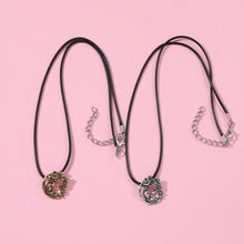 Alice in Wonderland Necklace Charm Jewelry Alice Cheshire Cat Pendant Necklace Halloween Party Accessories Quality Gifts