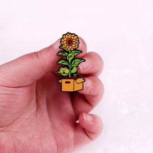A3128 Cartoon Plant Sunflower Brooch for Clothes Men Women's Enamel Pin Lapel Pins for Backpack Badges Decoration For gardener
