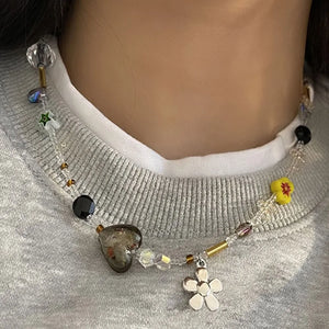 Korean Exquisite Retro Flower Love Heart Beaded Necklace For Women Personality Simple Cool Clavicle Chain Fashion Y2K Jewelry