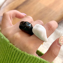 Fashion Korean Geometry Irregular Couple Rings For Women Charm Punk Black White Resin Acrylic Stacking Wear Finger Ring Jewelry