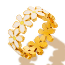 Korean Fashion Little Daisy Rings for Women Girl Fresh Style Accessories Fancy Cute Stainless Steel Ring Gift Statement Jewelry