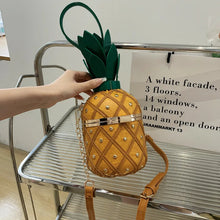 Women Bag 2023 Fashion Cute Pineapple Design Shoulder Bag Originality Design Ladys Crossbody Bag Metal Chain Handbag