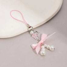 Ingemark 2025 New Korean Fashion Sweet Strawberry Bowknot Keychains Star Pendant Keyrings Ins Aesthetic Holder Bag Accessories