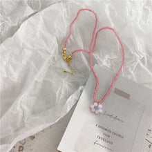 HUANZHI Korean Sweet Cute Color Acrylic Flower Little Daisy Pendant Boho Beaded Necklace for Women Party Jewellery