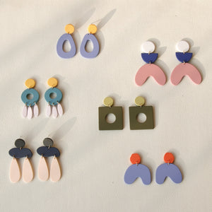 AOMU 2021 Korea Fashion Vintage Geometric Irrgular Big Earrings Hit Color Acrylic Long Dangle Drop Earrings for Women Jewelry