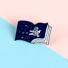 Fashion Cartoon Books Metal Enamel Brooch Cute Clock Starry Cat Kitty Library Pin Personality Charm Costume Jewelry Gift