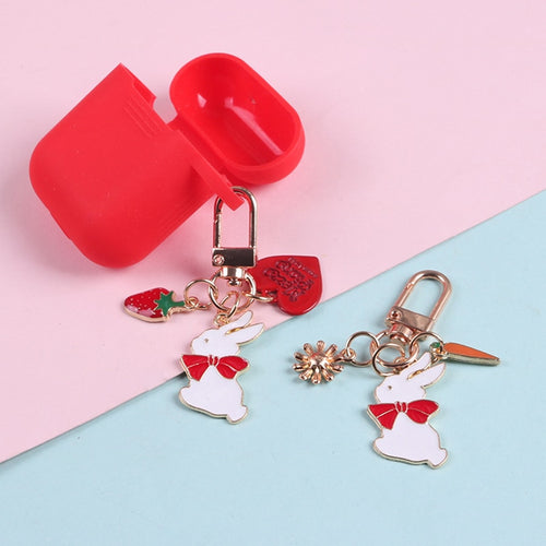 Cute Cartoon Rabbit Metal Keychain Lovely Pink Peach Strawberry Car Bag Keyring Girl Boy Couple Jewelry Lanyard Headset Pendant