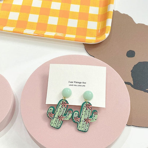 Minar Summer Cartoon Cactus Drop Earrings for Women Mujer Green Color Resin Planet Hanging Dangle Earrings Chic Party Jewelry