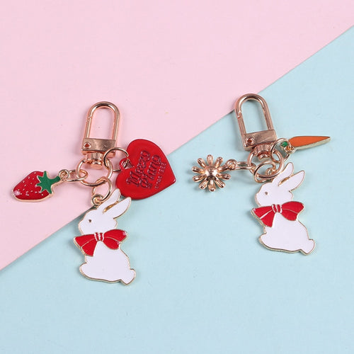 Cute Cartoon Rabbit Metal Keychain Lovely Pink Peach Strawberry Car Bag Keyring Girl Boy Couple Jewelry Lanyard Headset Pendant