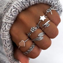 Fashion Silver Color Dancing Moving Butterfly Rings Dainty Insect Minimalist Rings For Women French Jewlery 2022 Trend Anillos